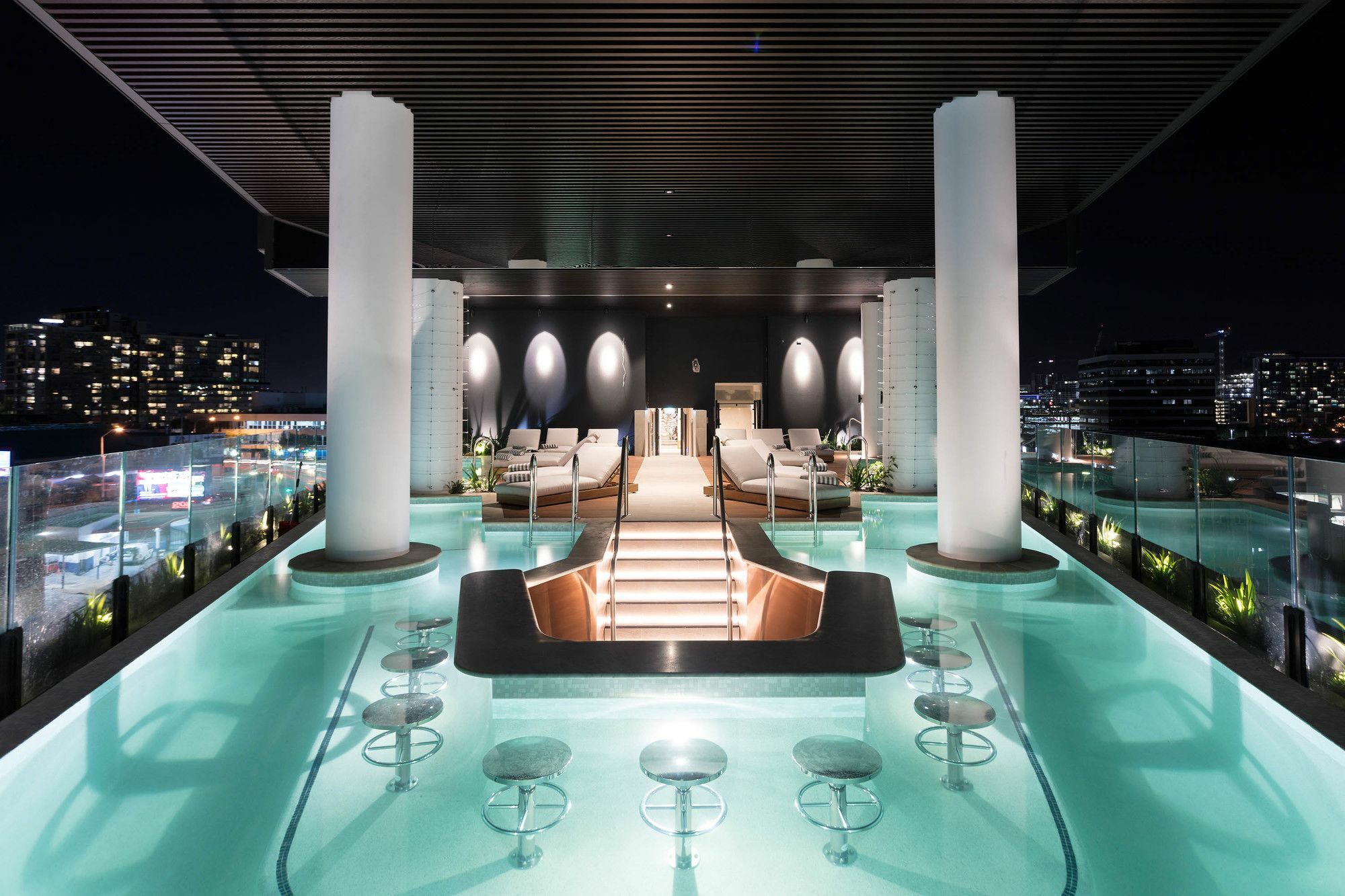Апарт отель Fv By Peppers Брисбен Экстерьер фото Sky Bar